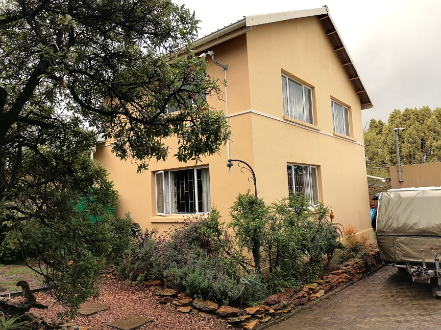 4 Bedroom Property for Sale in Humansdorp Eastern Cape